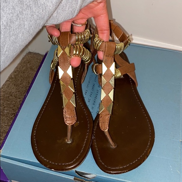 Brown Sandal with Gold Embellishments - Picture 2 of 4